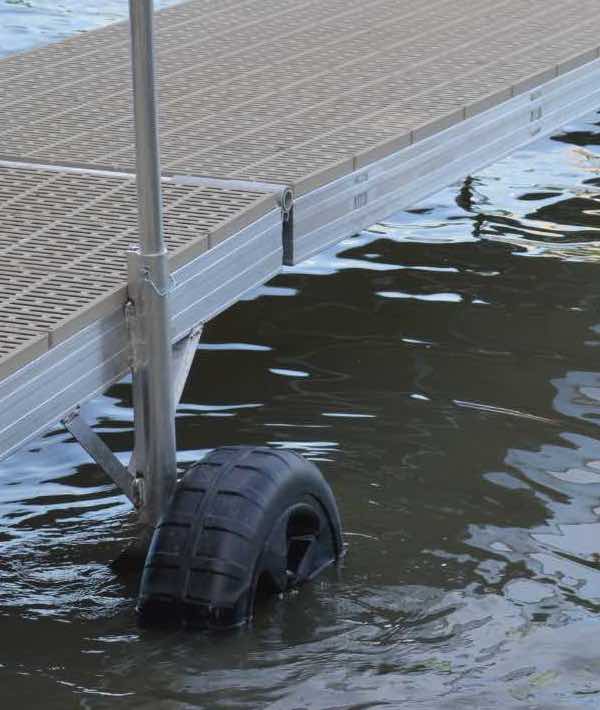 Dura Dock Roll-In Dock