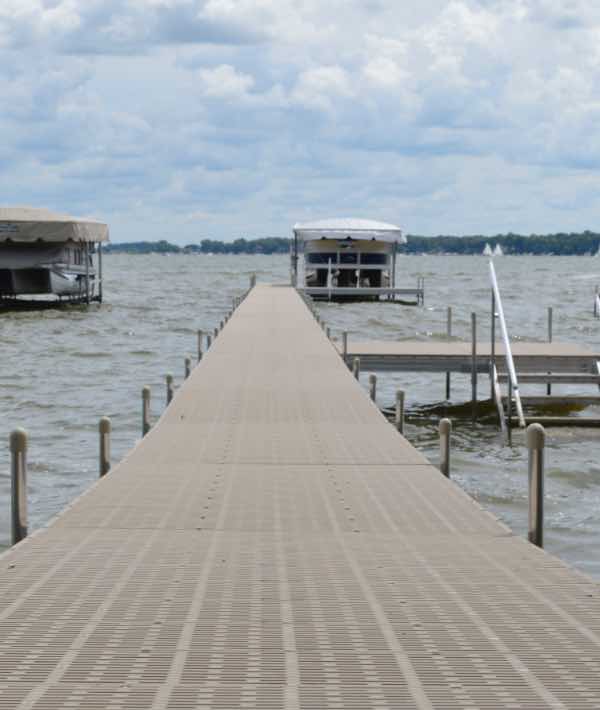 Dura Dock Traditional Dock